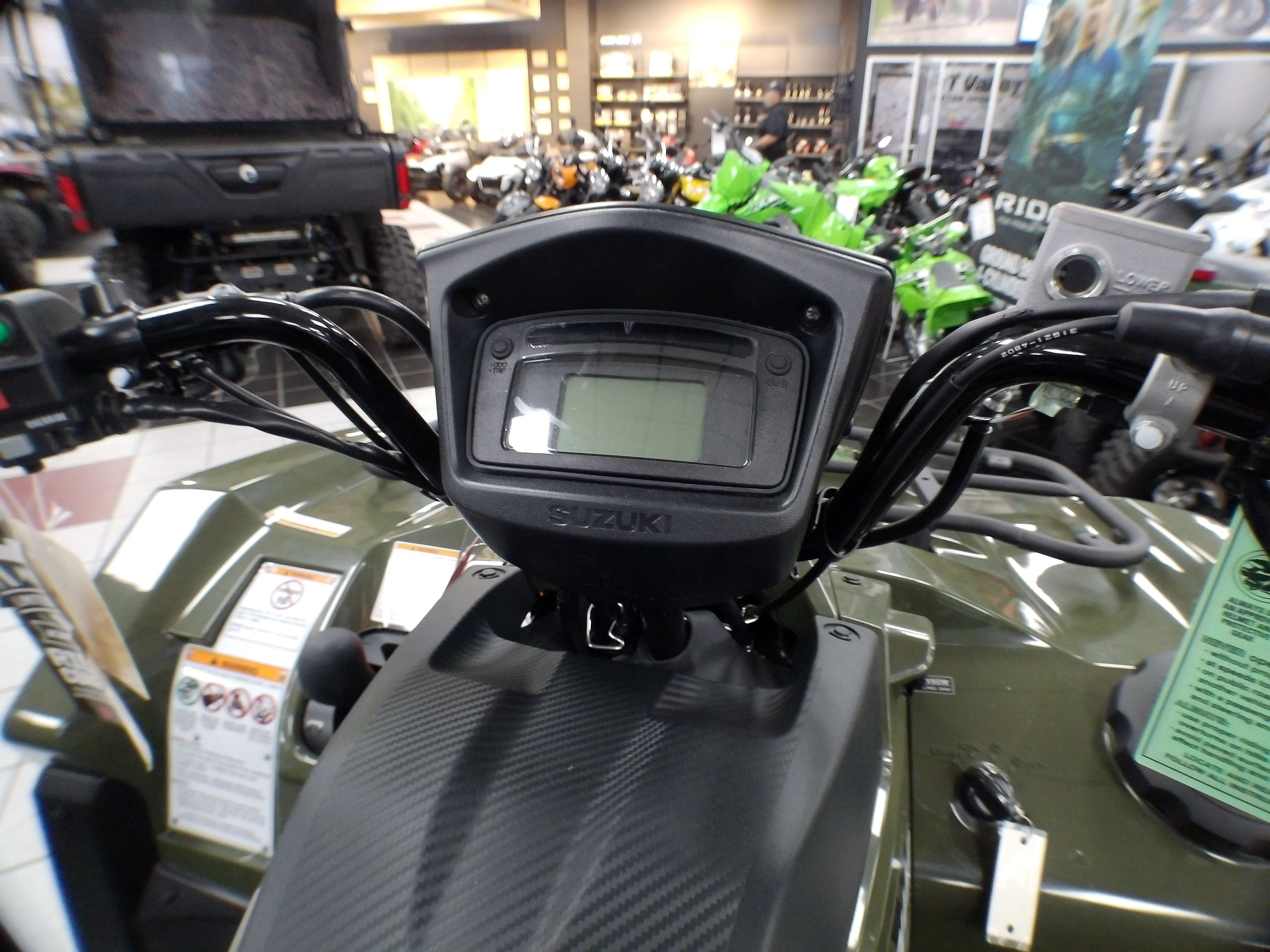 2025 Suzuki KINGQUAD 750AXi - Photo 2