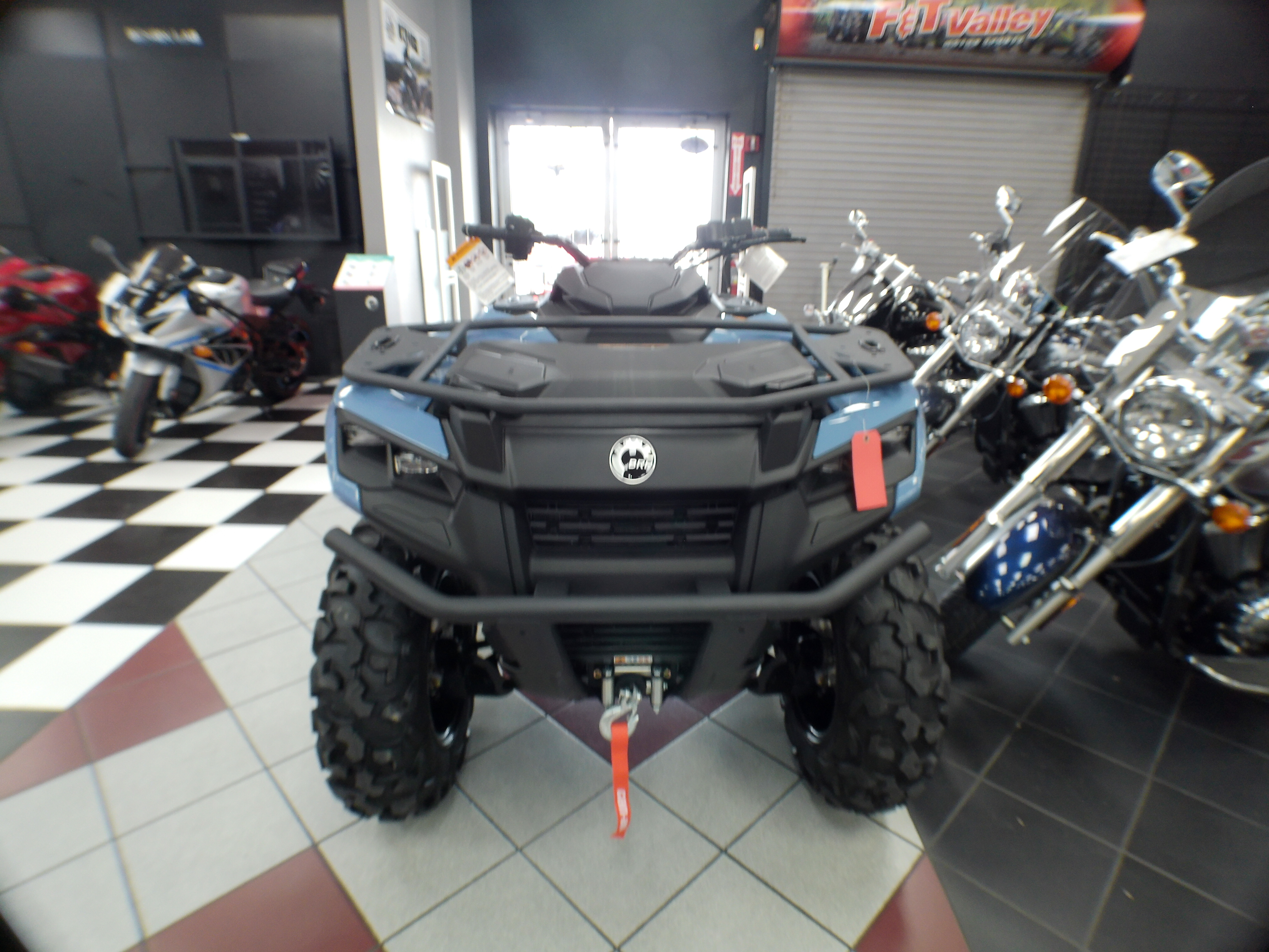 2025 Can-Am ATV OUTL XT 700 BE 25 - Photo 6