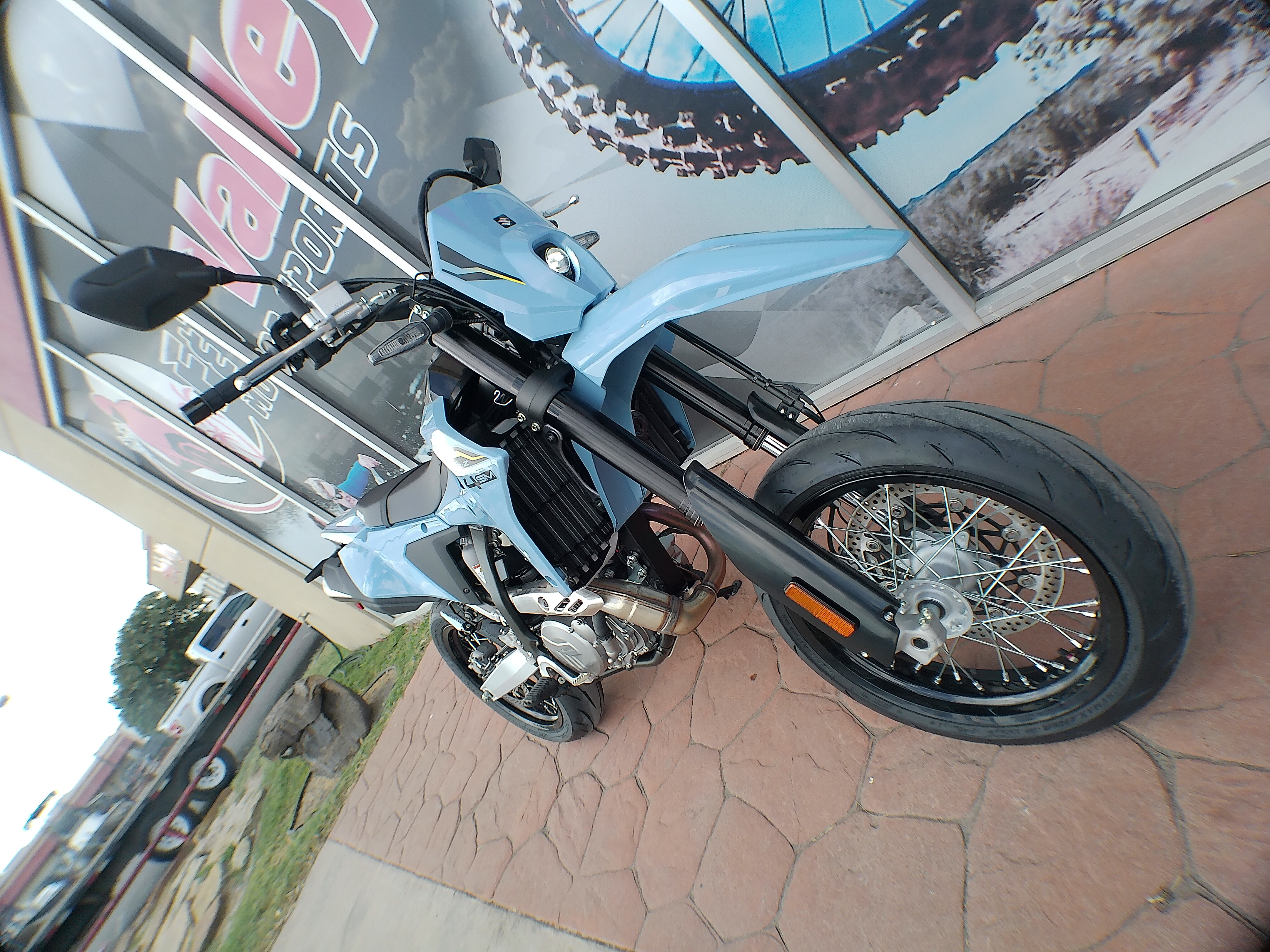 2025 Suzuki DR-Z 4SM - Photo 6