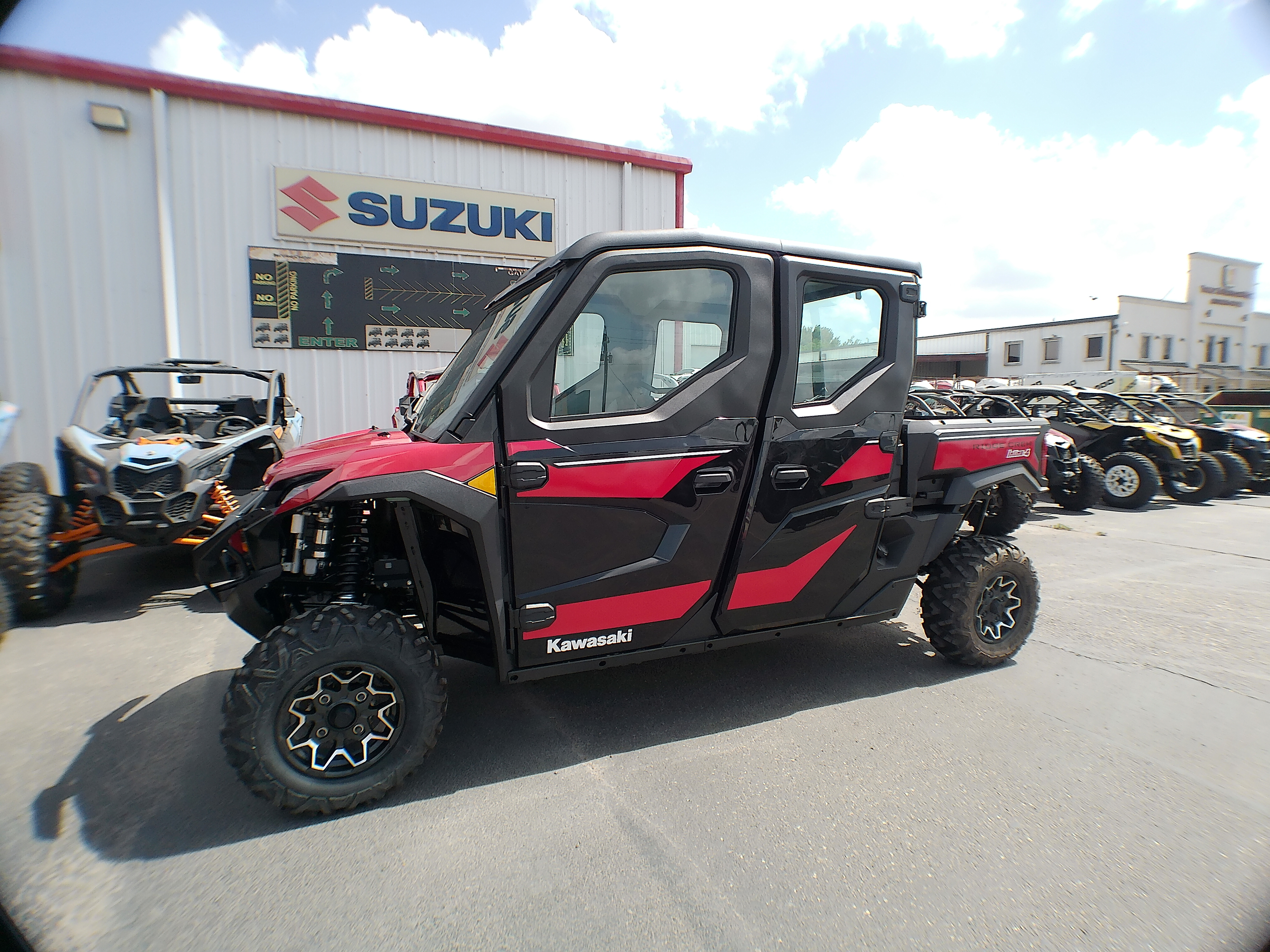 2025 Kawasaki RIDGE Crew HVAC