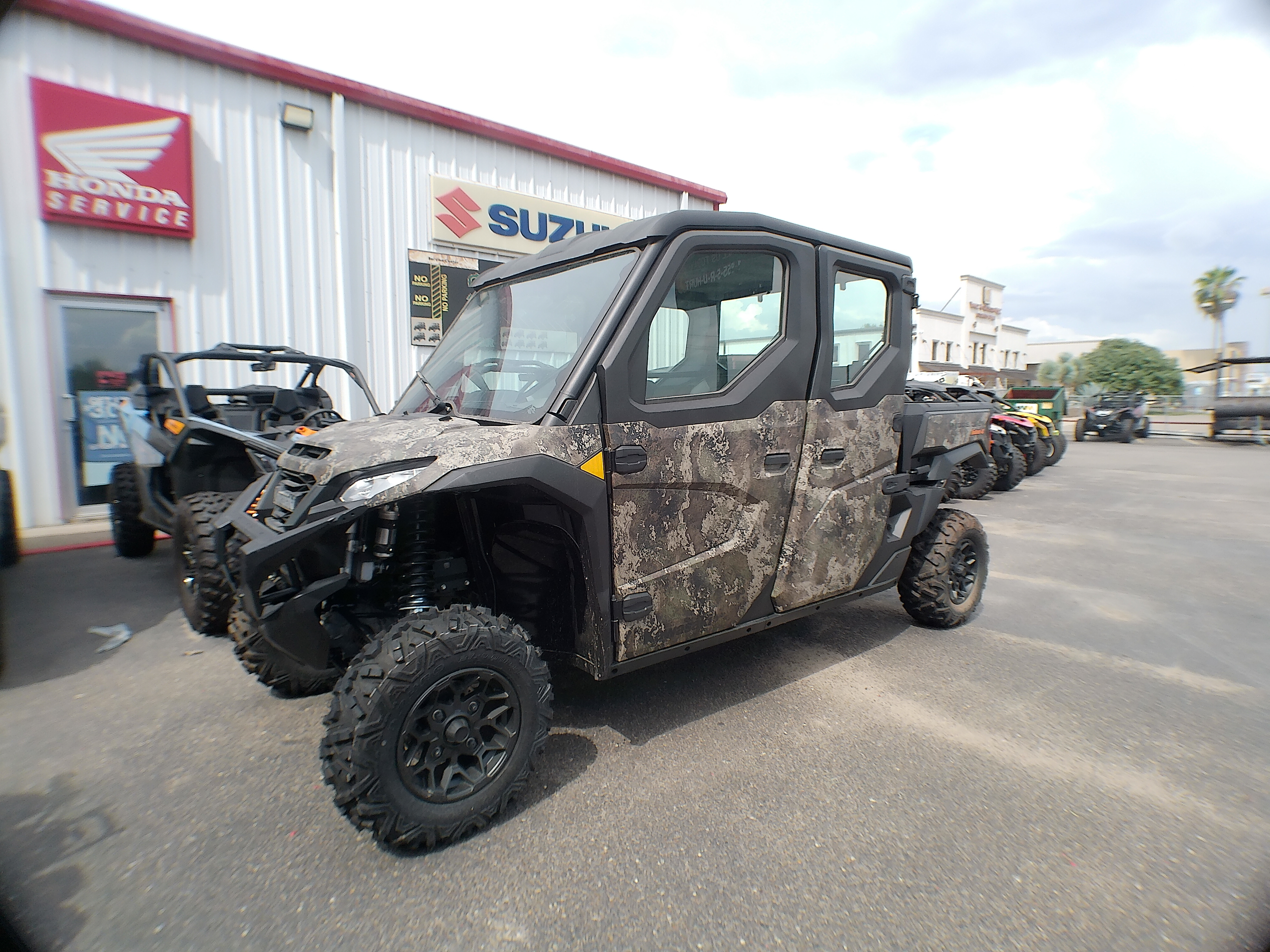 2025 Kawasaki RIDGE® CREW HVAC