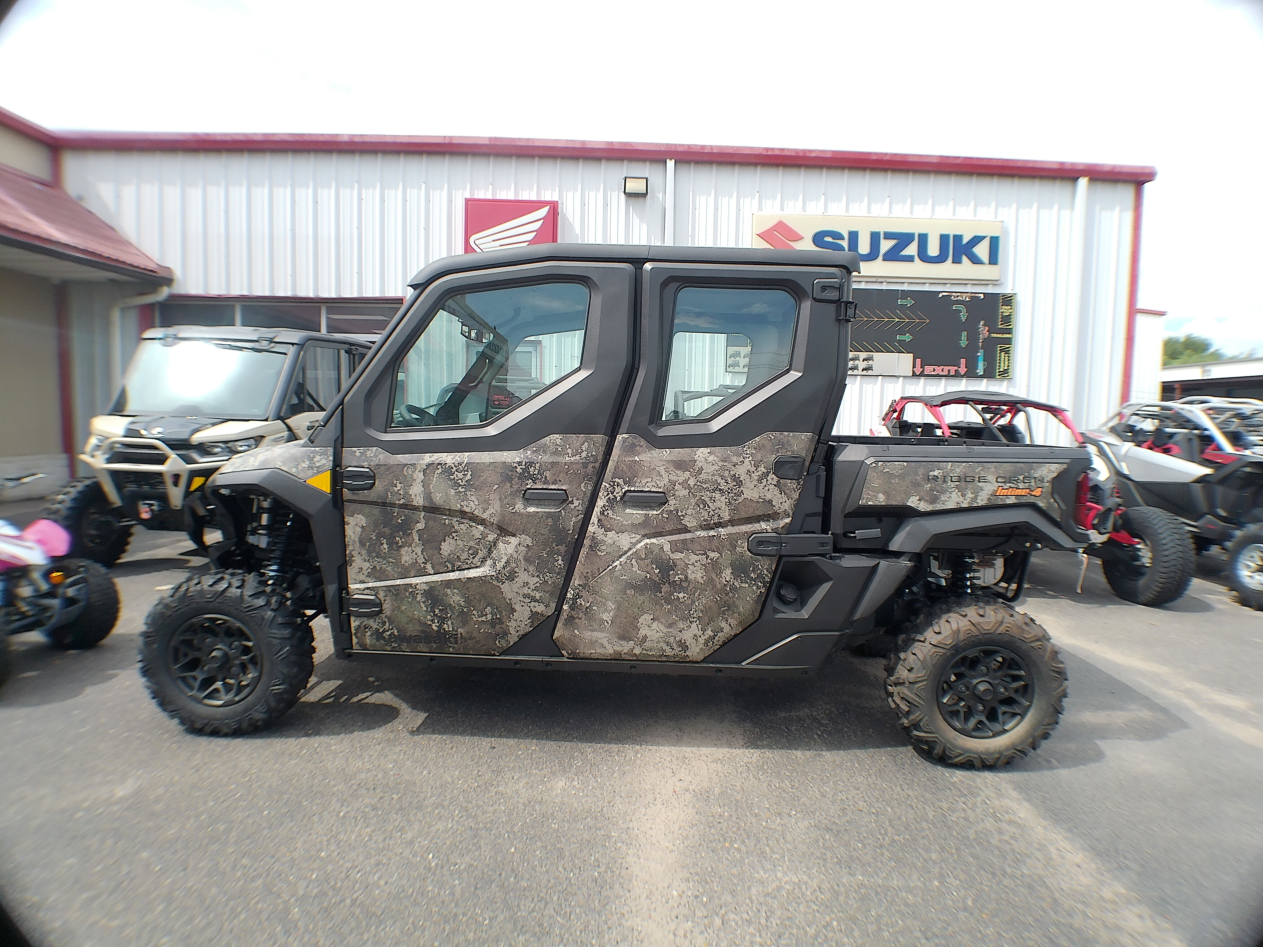 2025 Kawasaki RIDGE® CREW HVAC - Photo 5