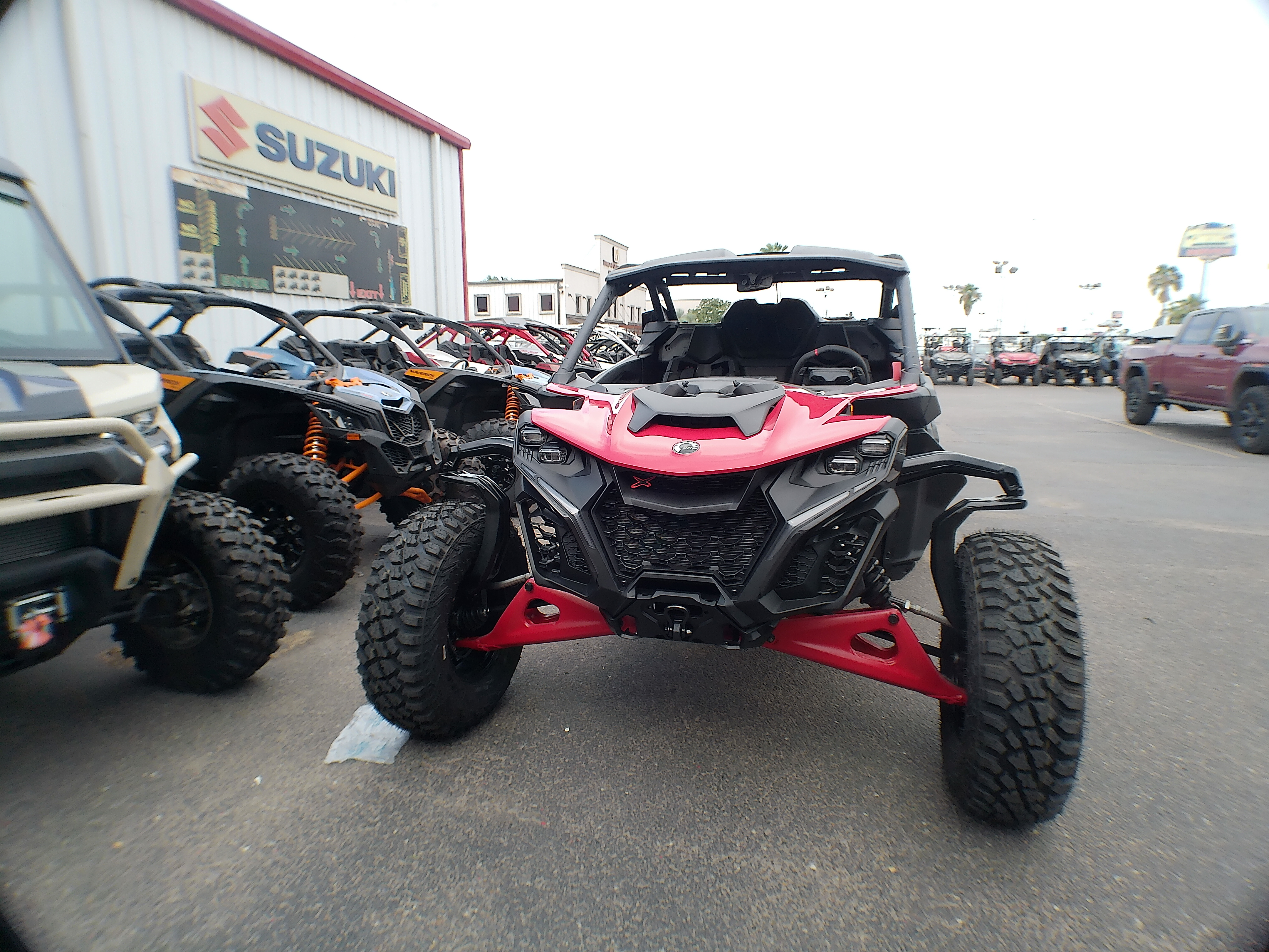 2025 Can-Am SSV MAV R X 999T RD 25 - Photo 8