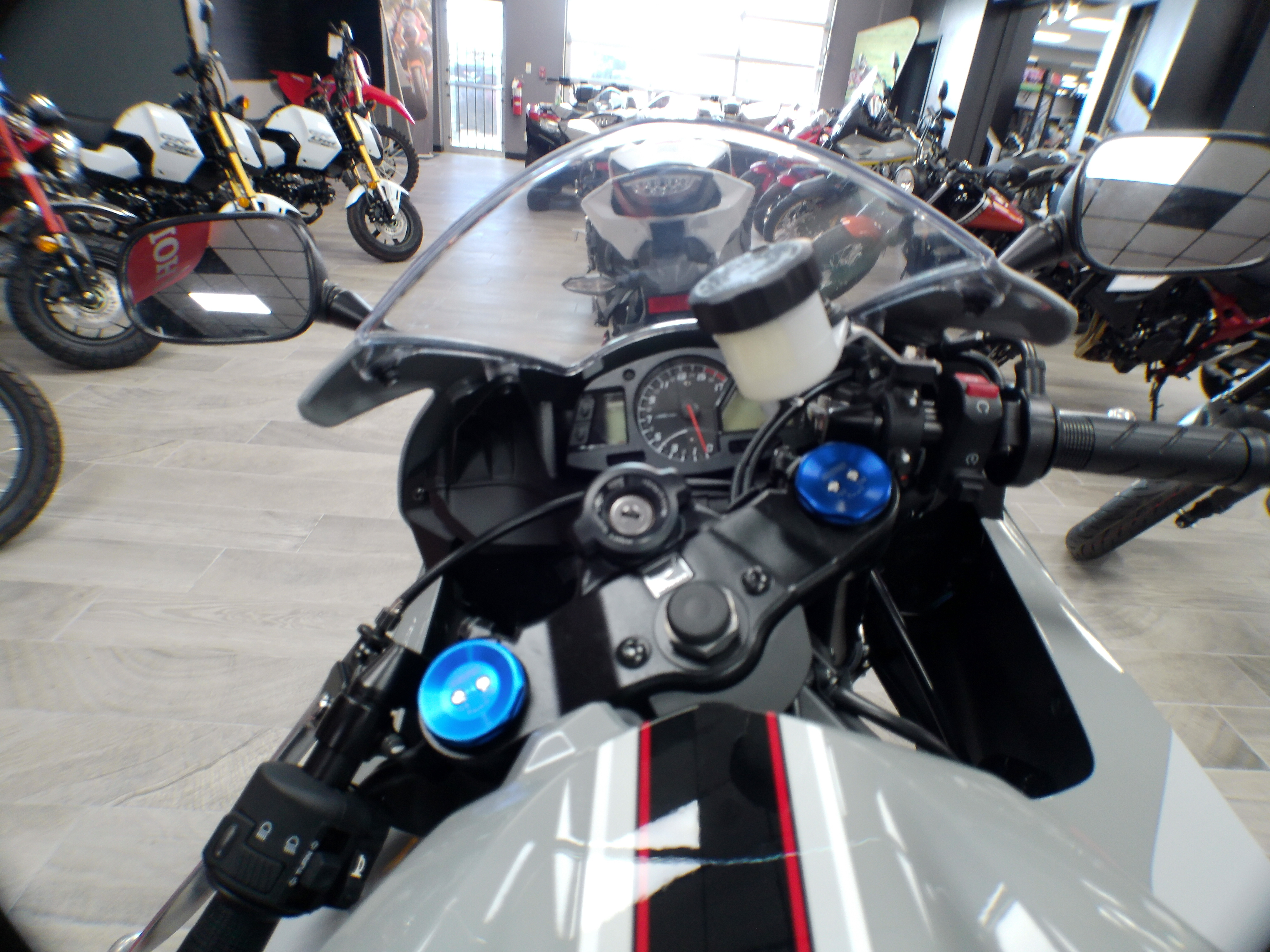 2026 Honda CBR600RR - Photo 9