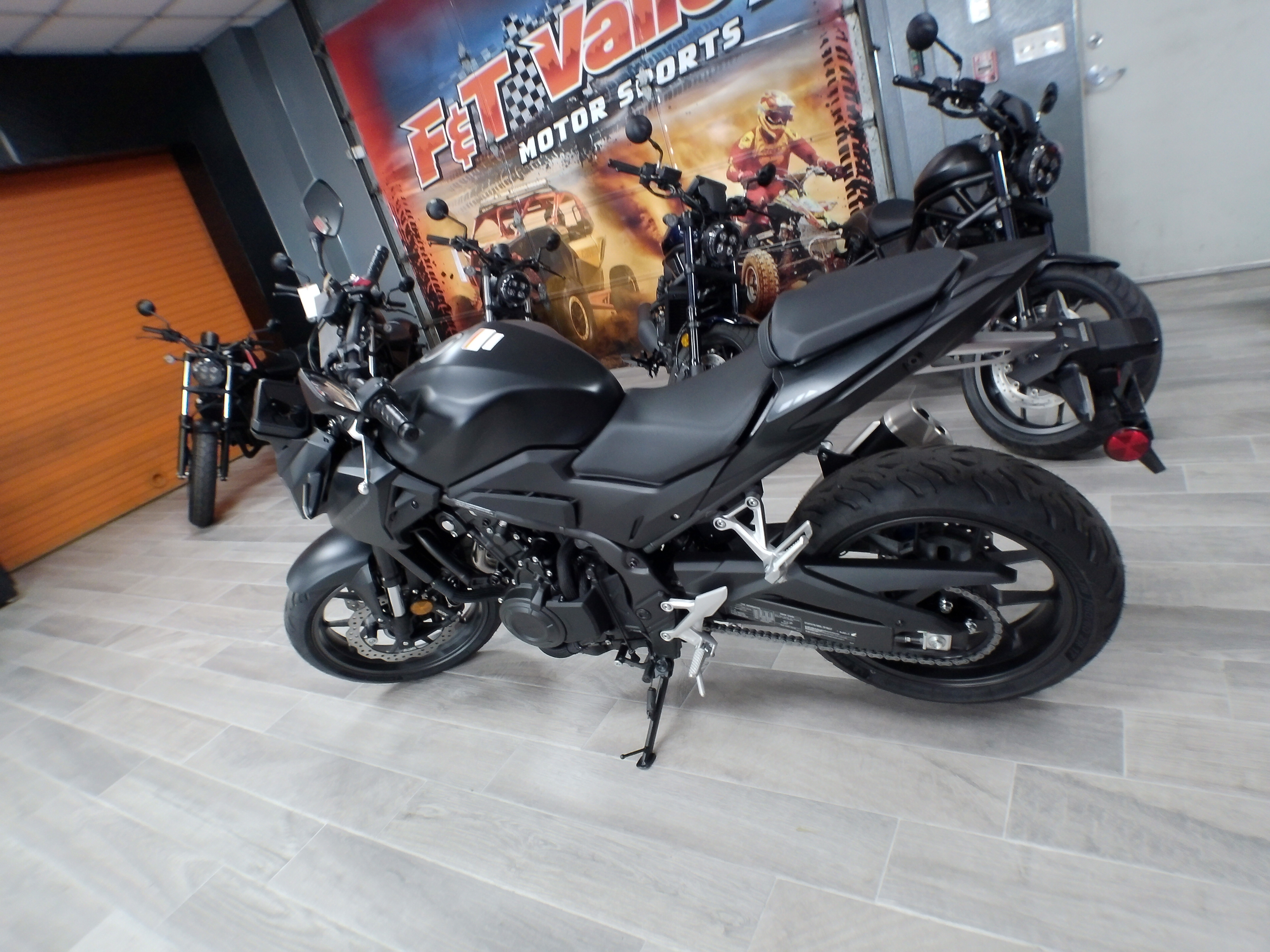 2025 Honda CB500F ABS - Photo 6