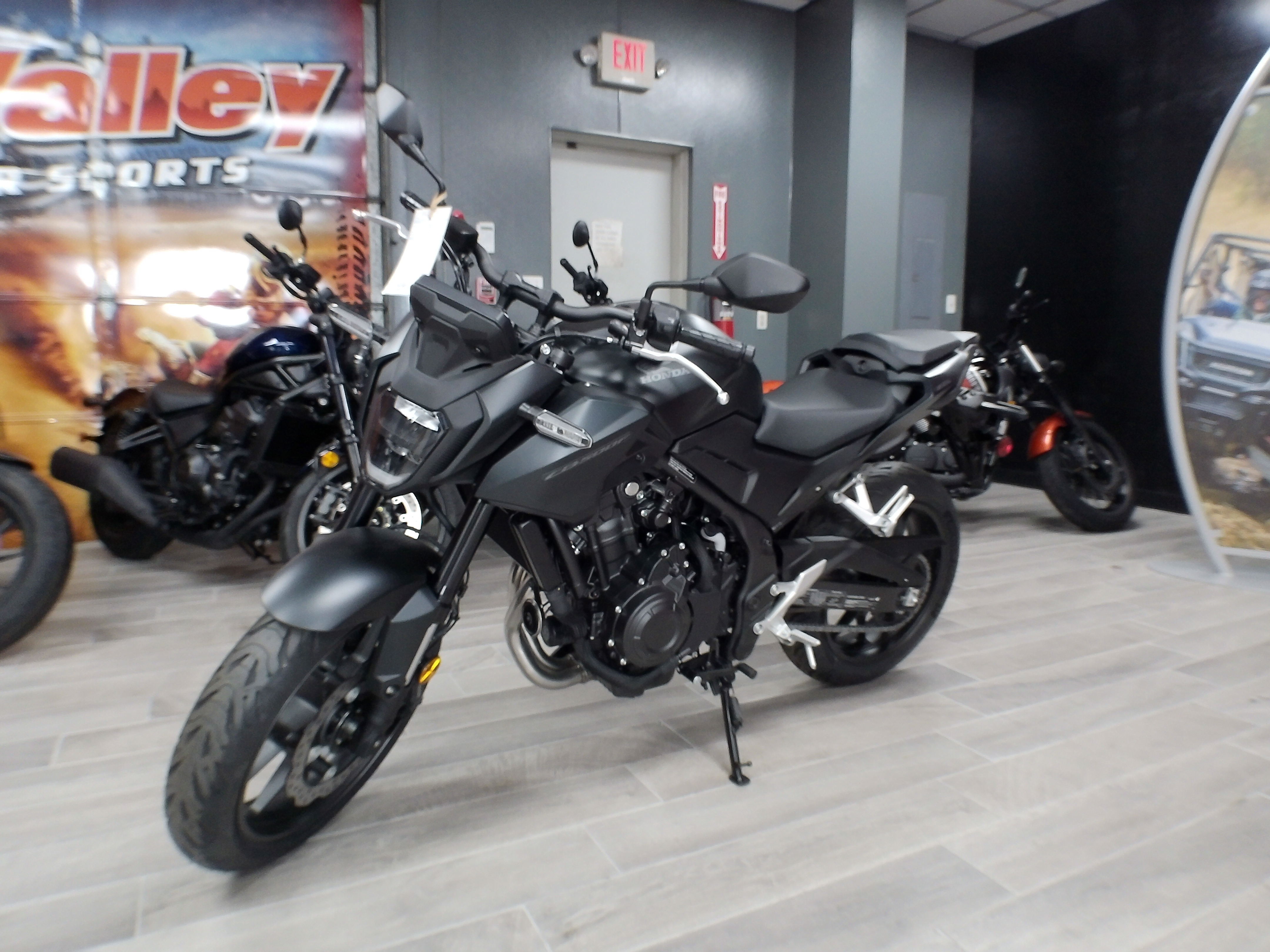 2025 Honda CB500F ABS - Photo 4
