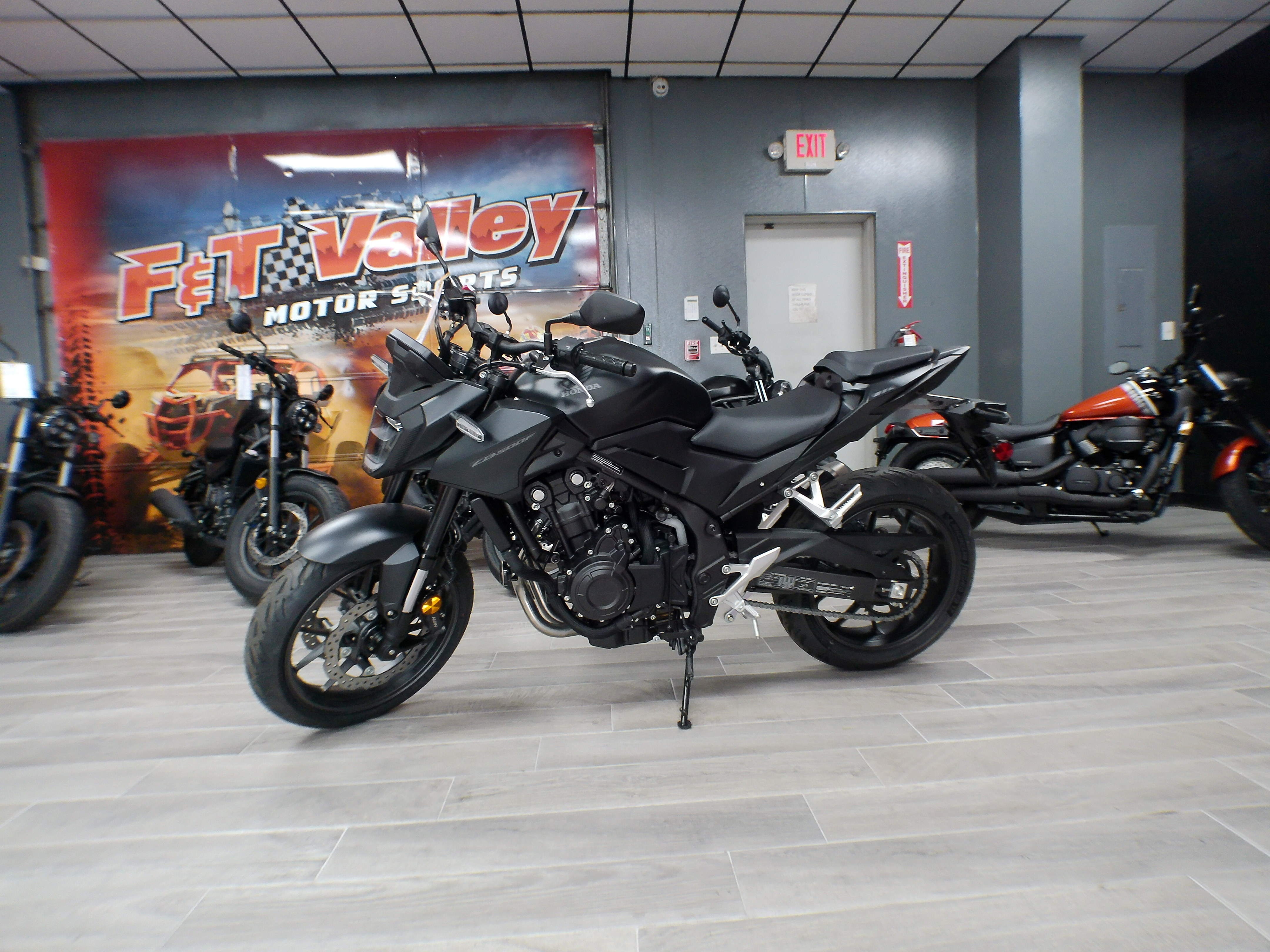 2025 Honda CB500F ABS - Photo 7