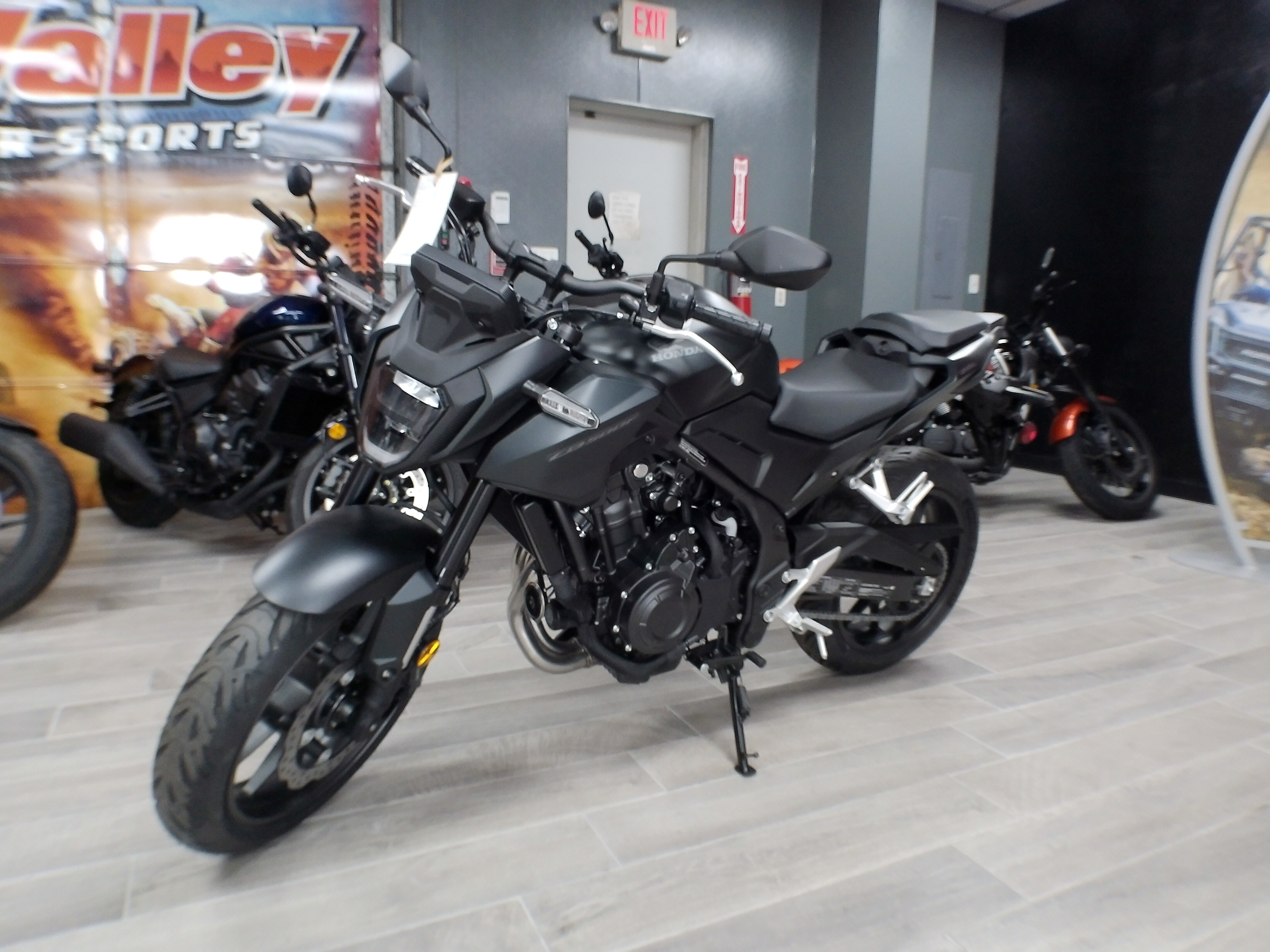 2025 Honda CB500F ABS - Photo 9