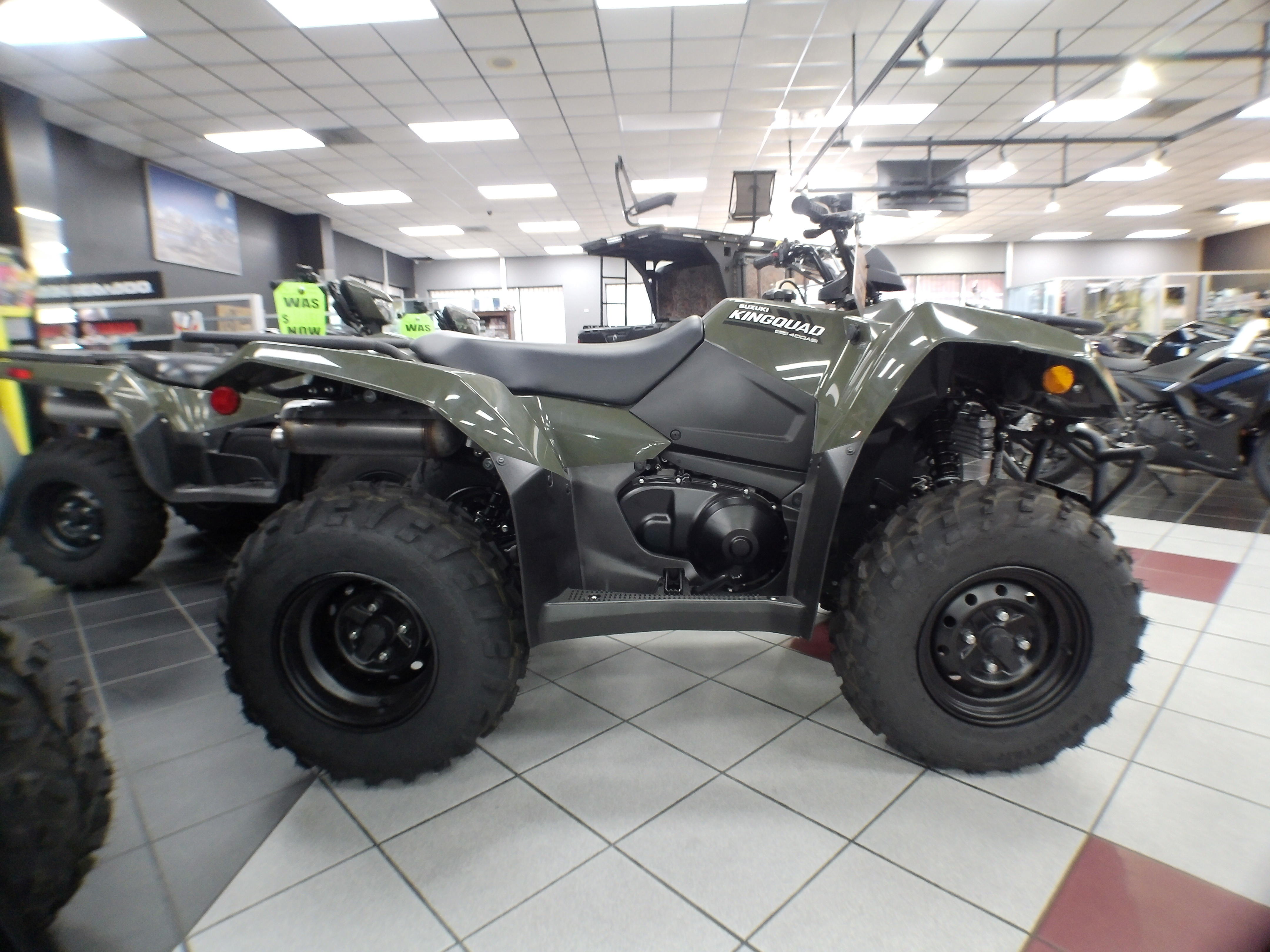 2025 Suzuki KINGQUAD 400ASi - Photo 13