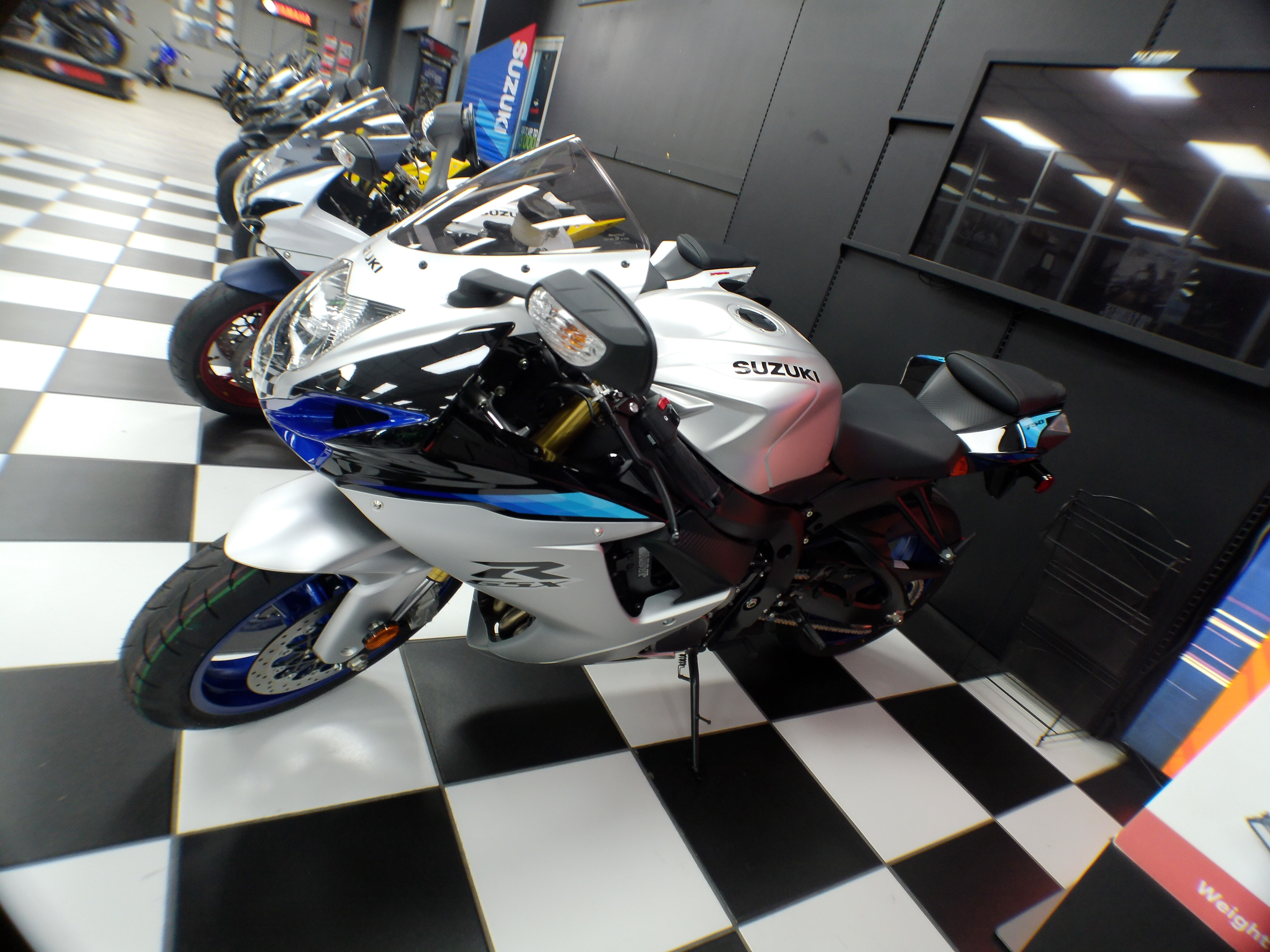 2026 Suzuki GSX-R 750 - Photo 6