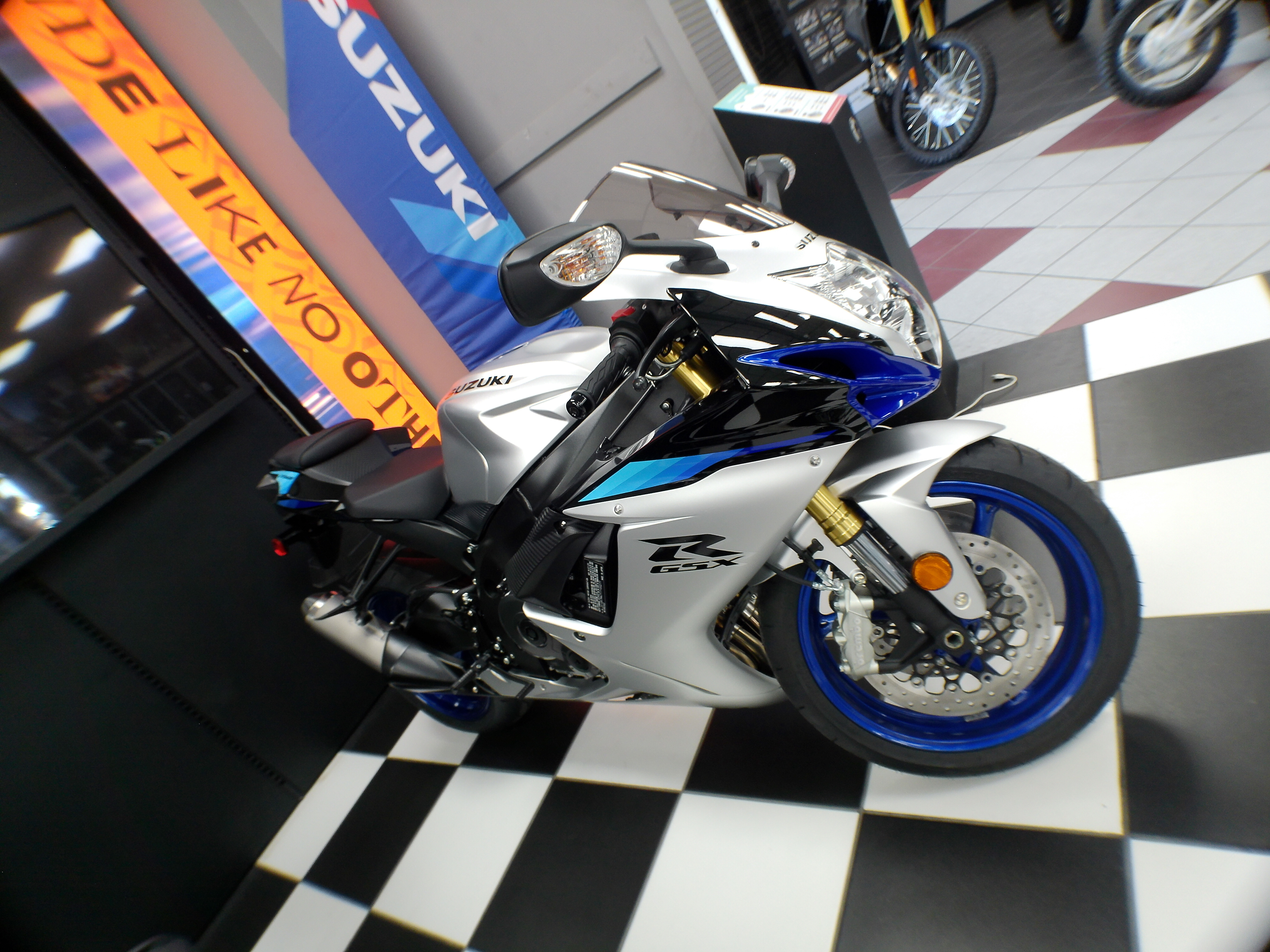 2026 Suzuki GSX-R 750 - Photo 5