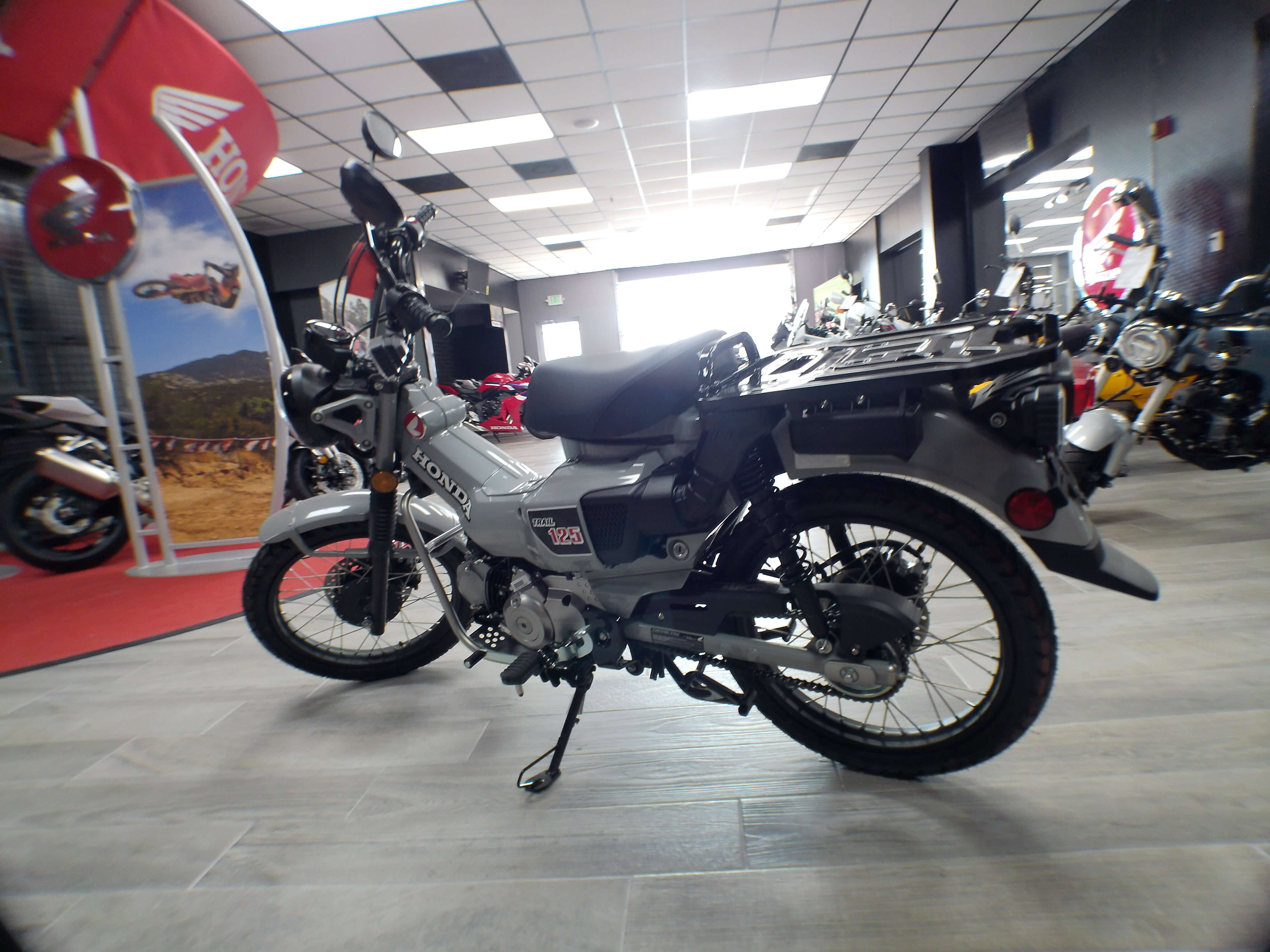 2025 Honda Trail 125 - Photo 9