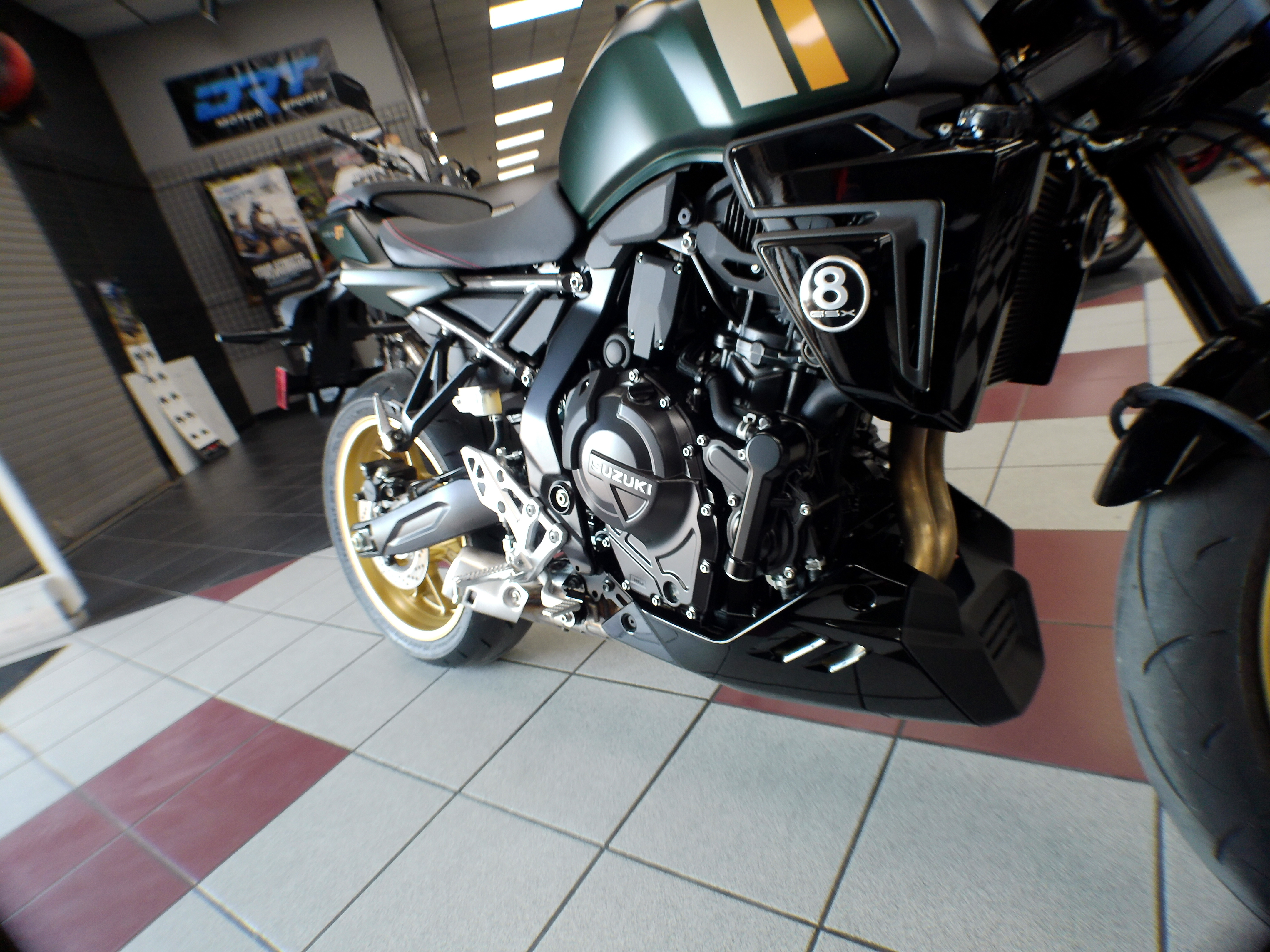 2026 Suzuki GSX 8TT - Photo 9
