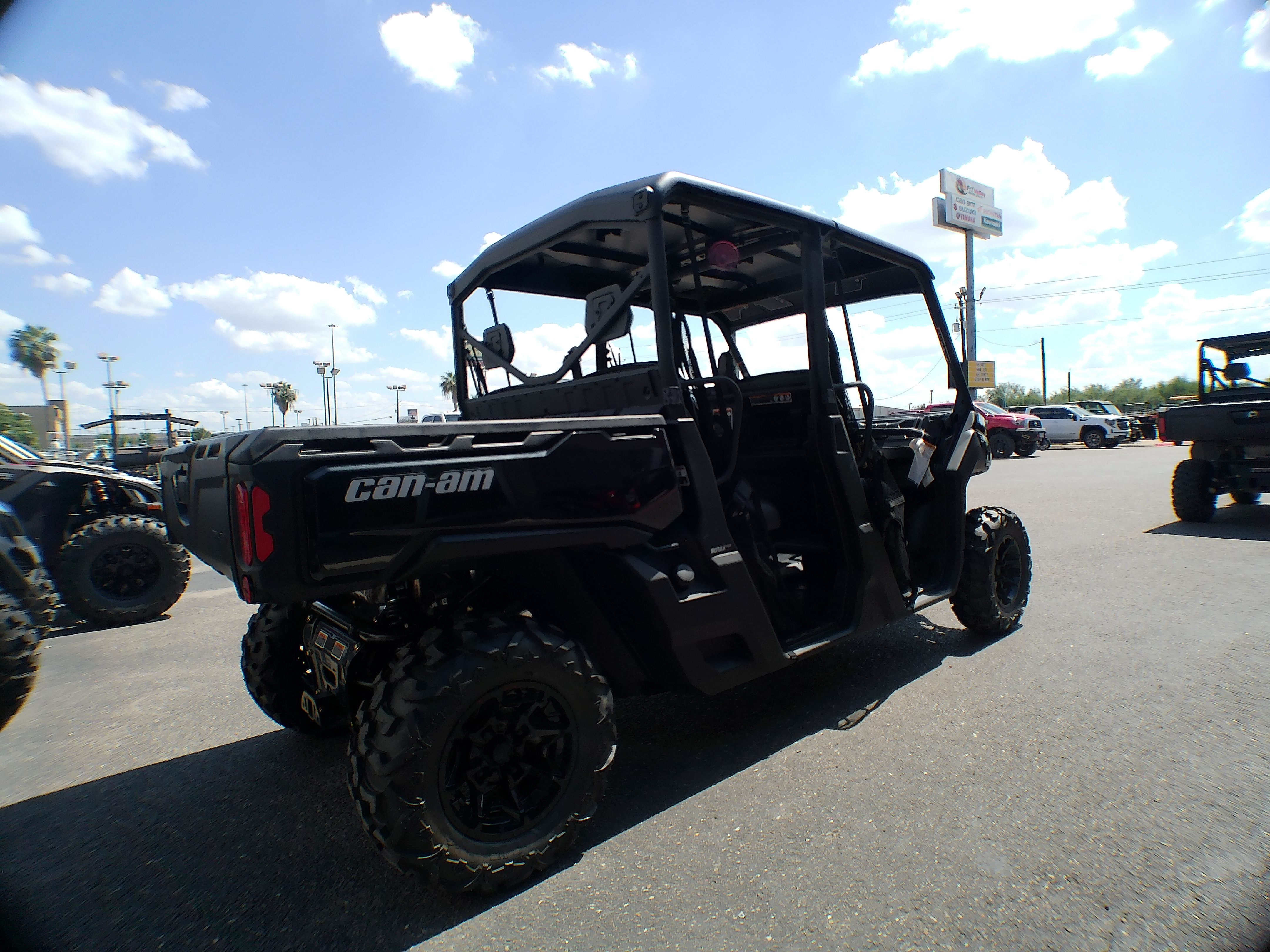 2025 Can-Am SSV DEF MAX XT 62 HD9 BK 25 - Photo 2