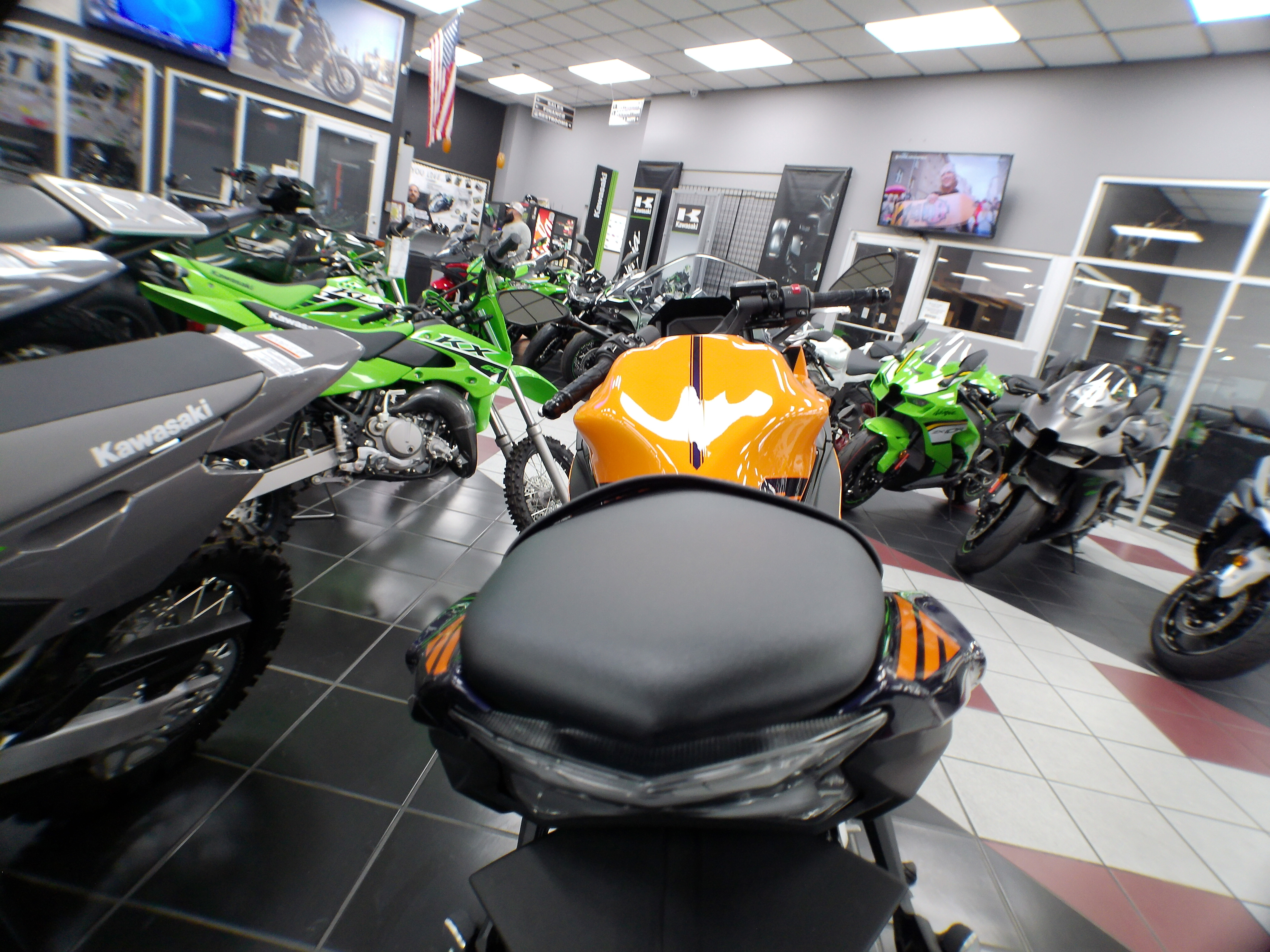 2025 Kawasaki Ninja 650 ABS - Photo 5