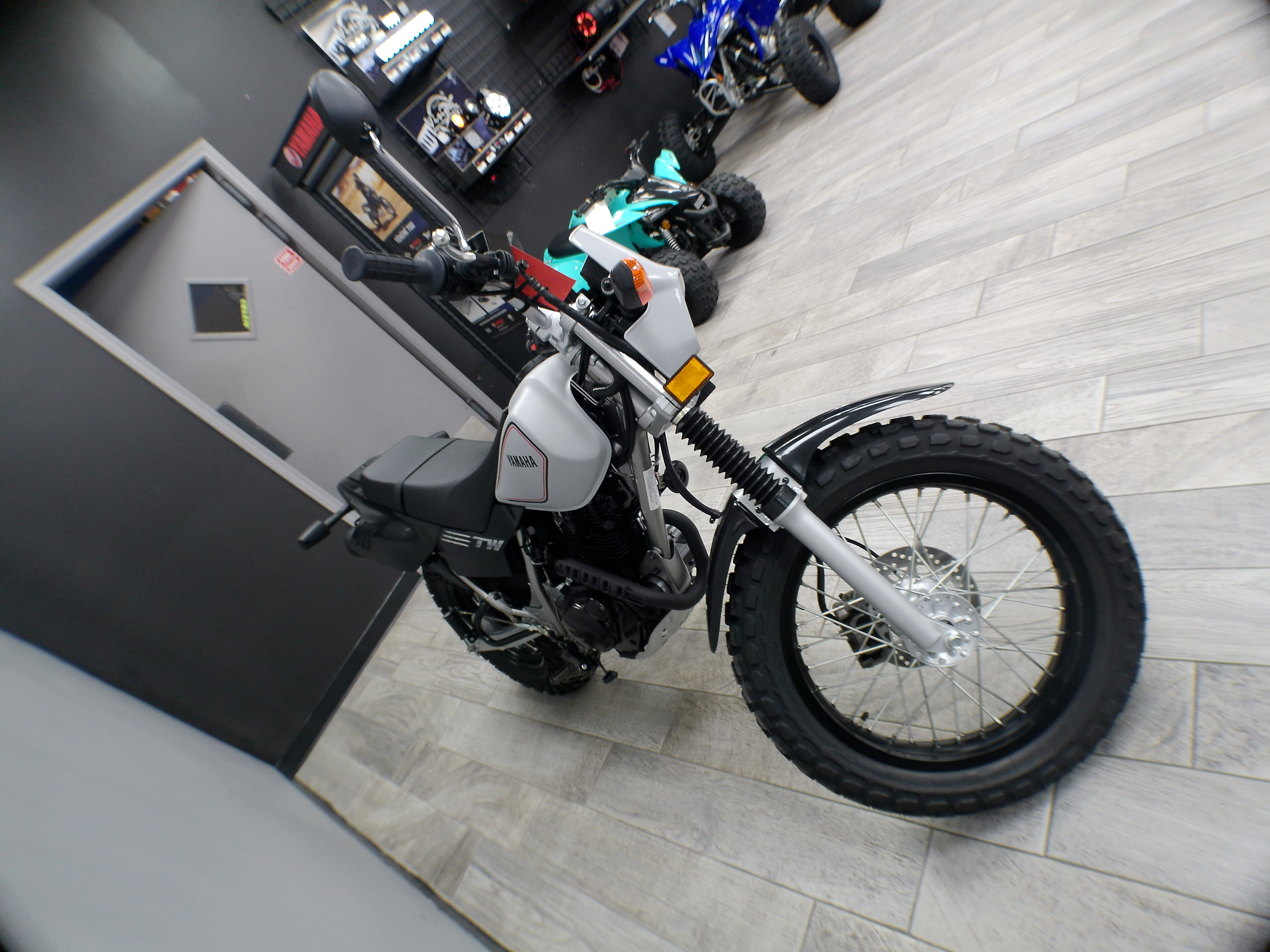 2026 Yamaha TW200 - Photo 6