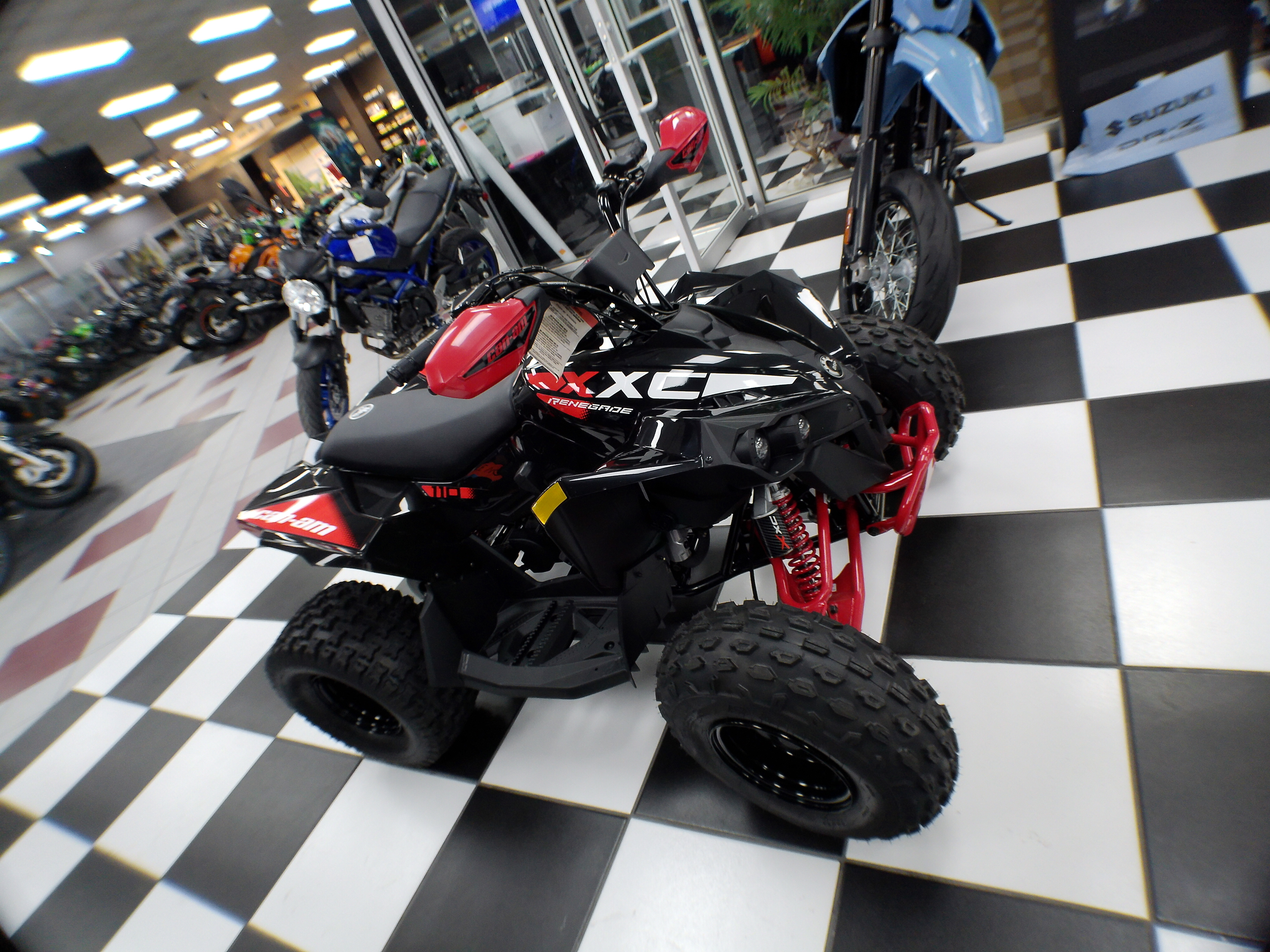 2026 Can-Am Renegade X xc 110 - Photo 9