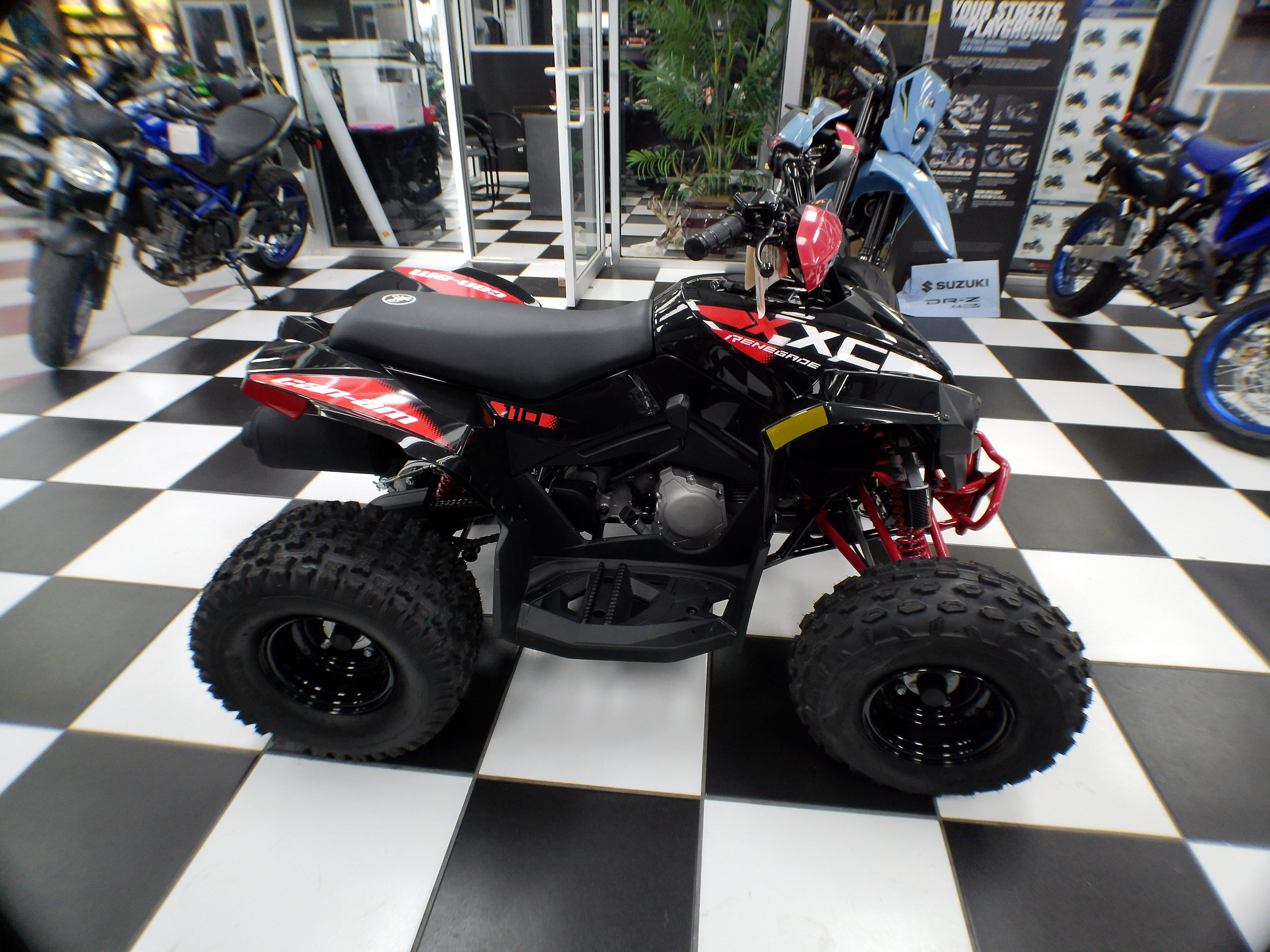 2026 Can-Am Renegade X xc 110 - Photo 10