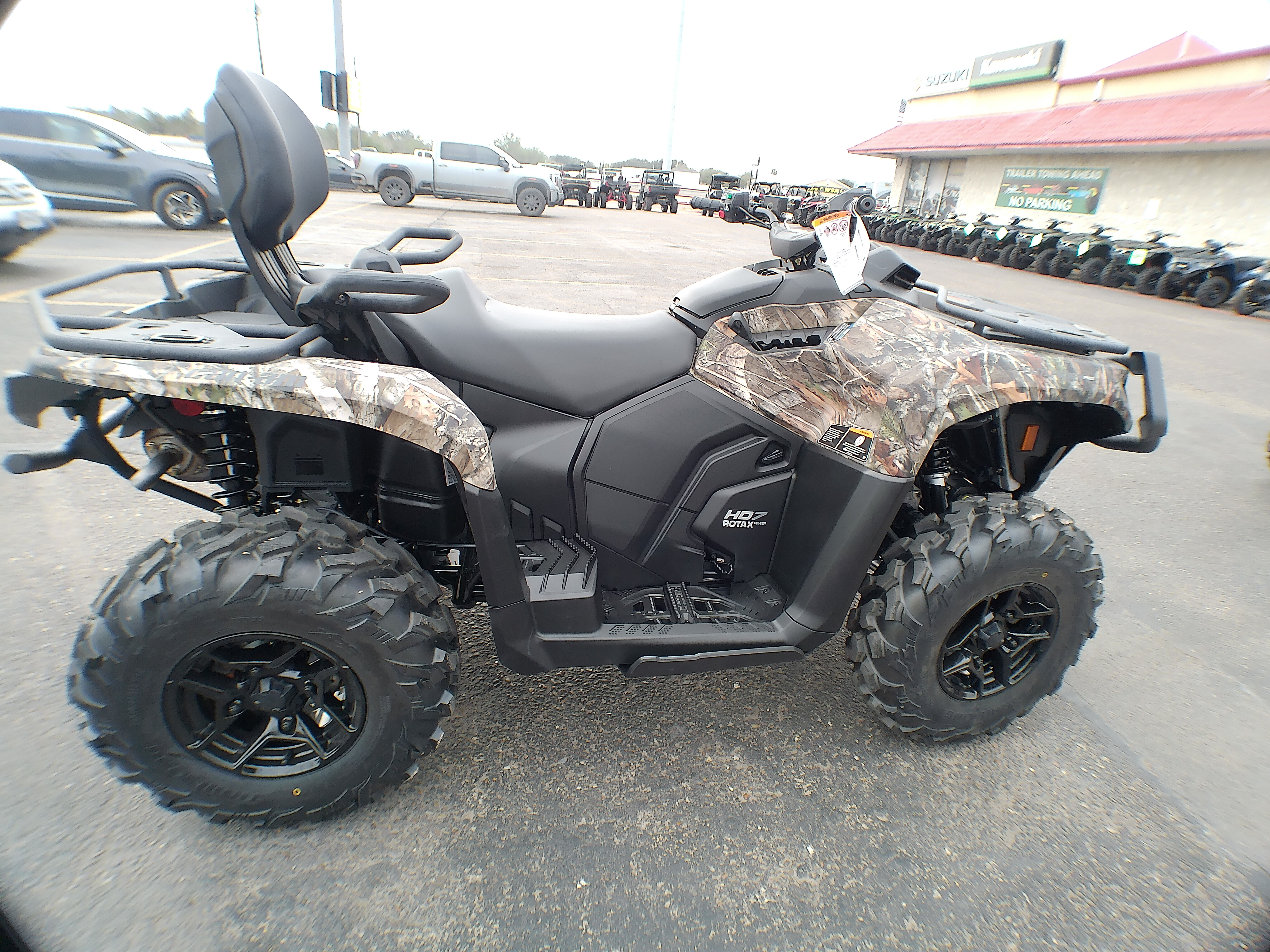 2025 Can-Am OUTL MAX PRO MOS HD7 - Photo 3