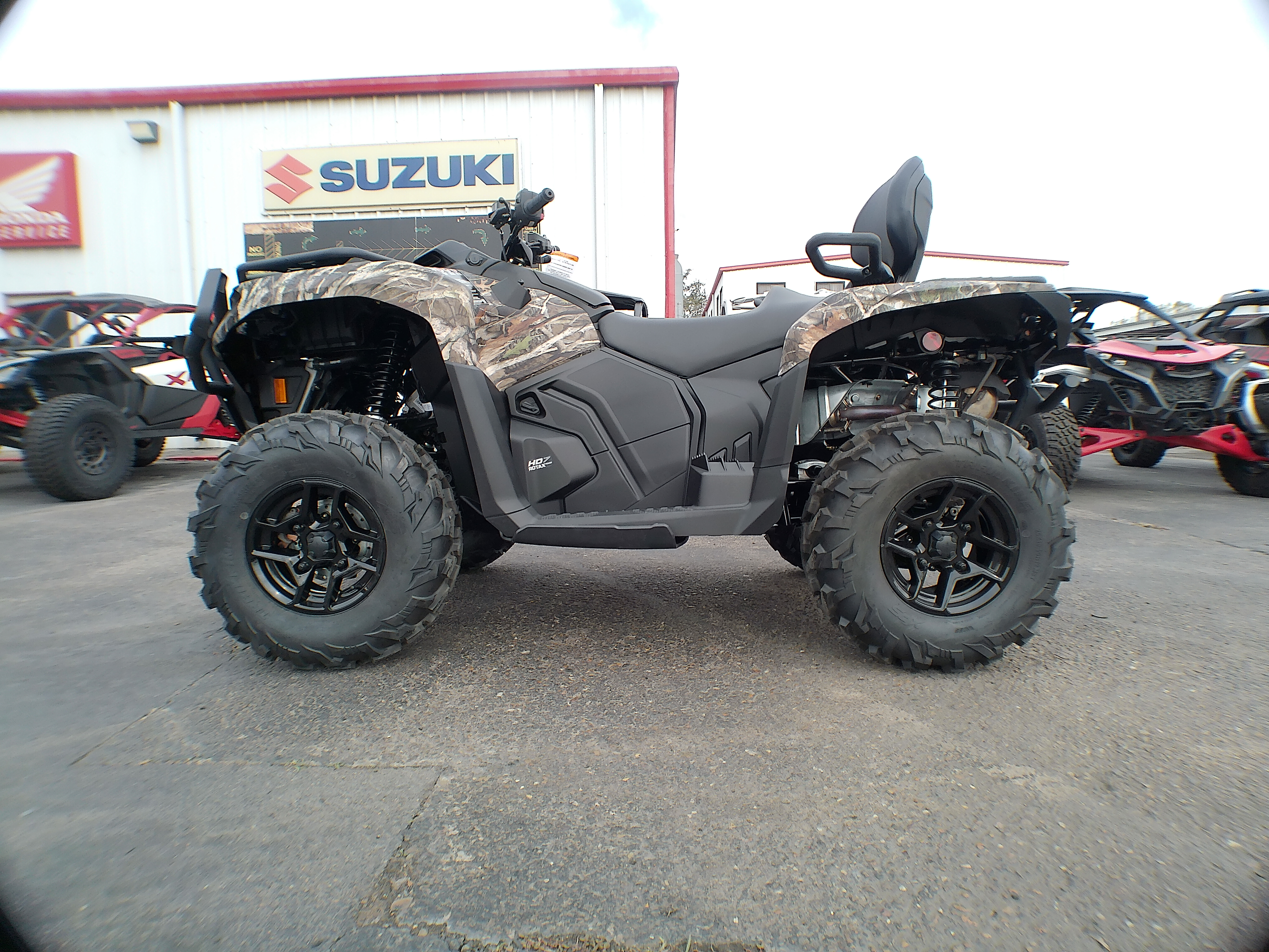 2025 Can-Am OUTL MAX PRO MOS HD7 - Photo 6