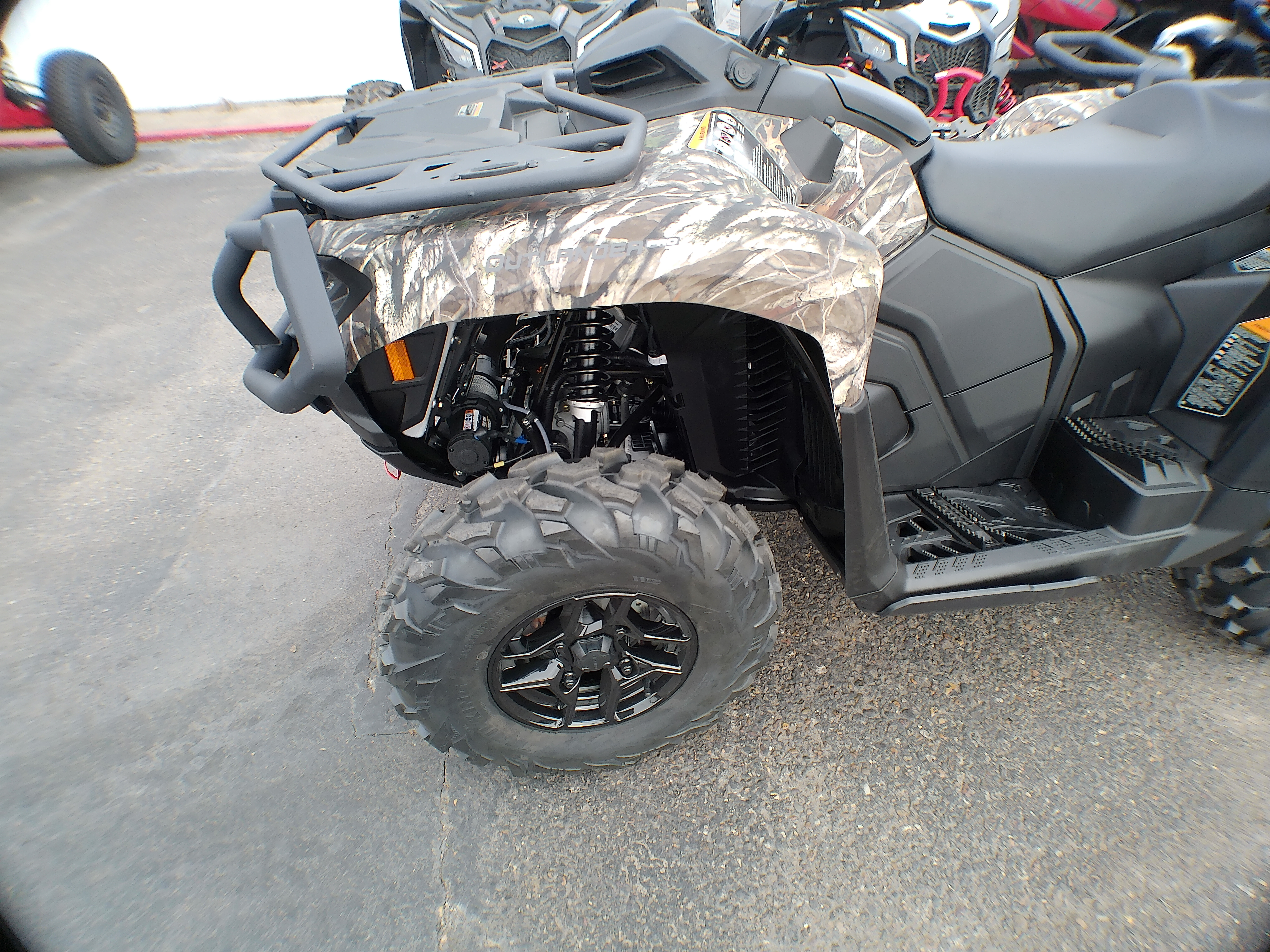 2025 Can-Am OUTL MAX PRO MOS HD7 - Photo 8