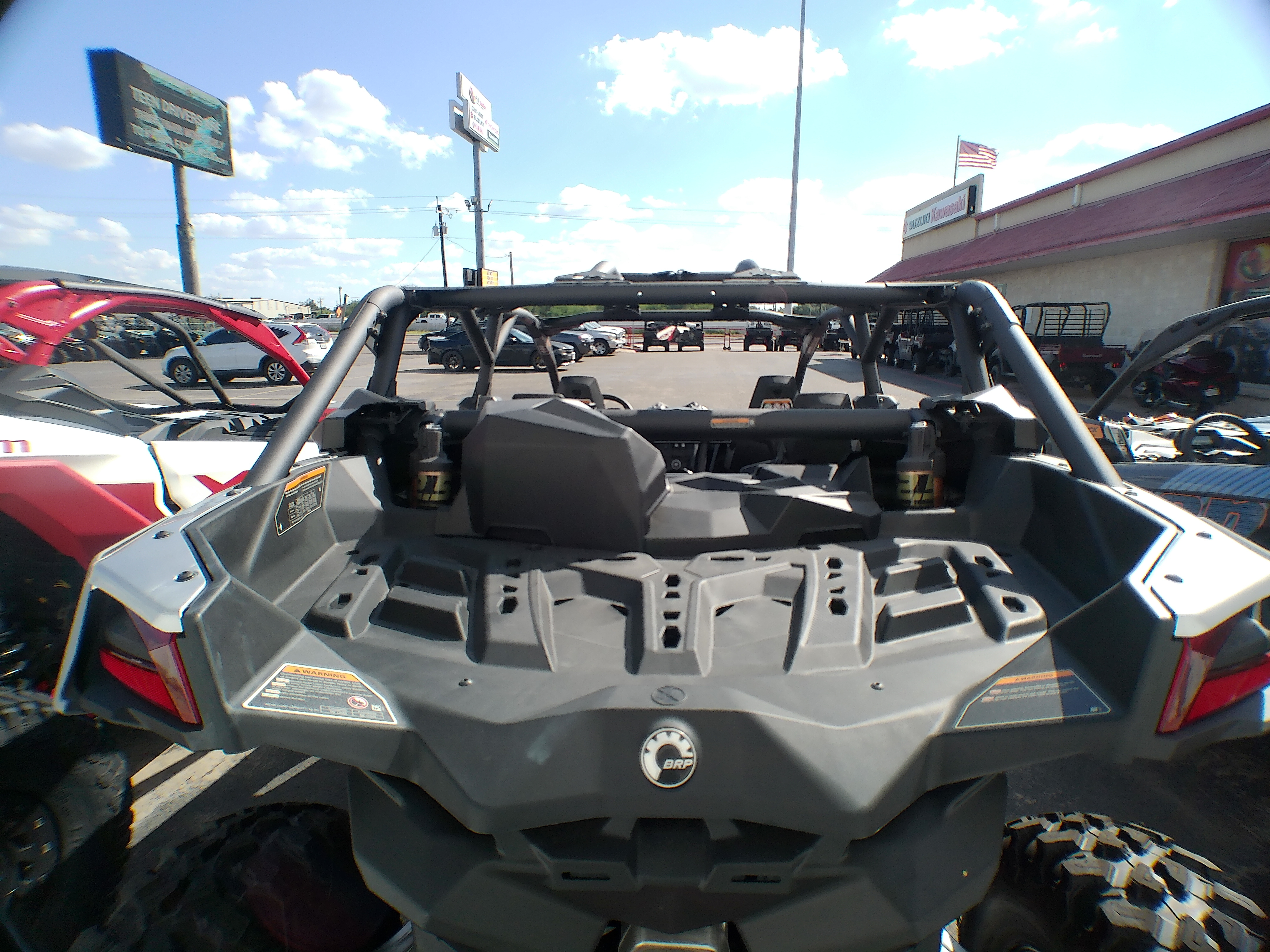 2025 Can-Am SSV MAV MAX DS 64 TURB RD 25 - Photo 9