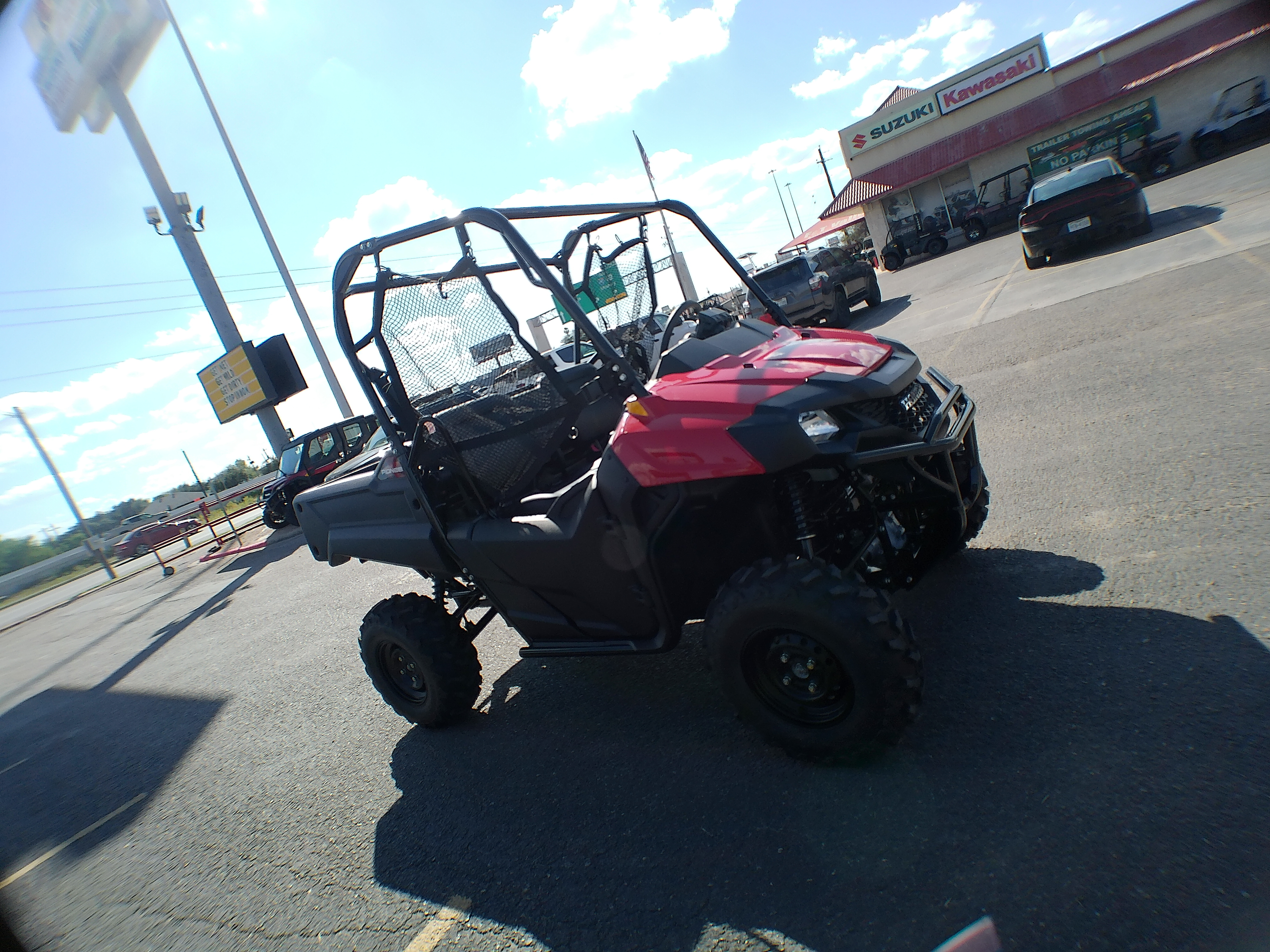 2026 Honda Pioneer 700 - Photo 5