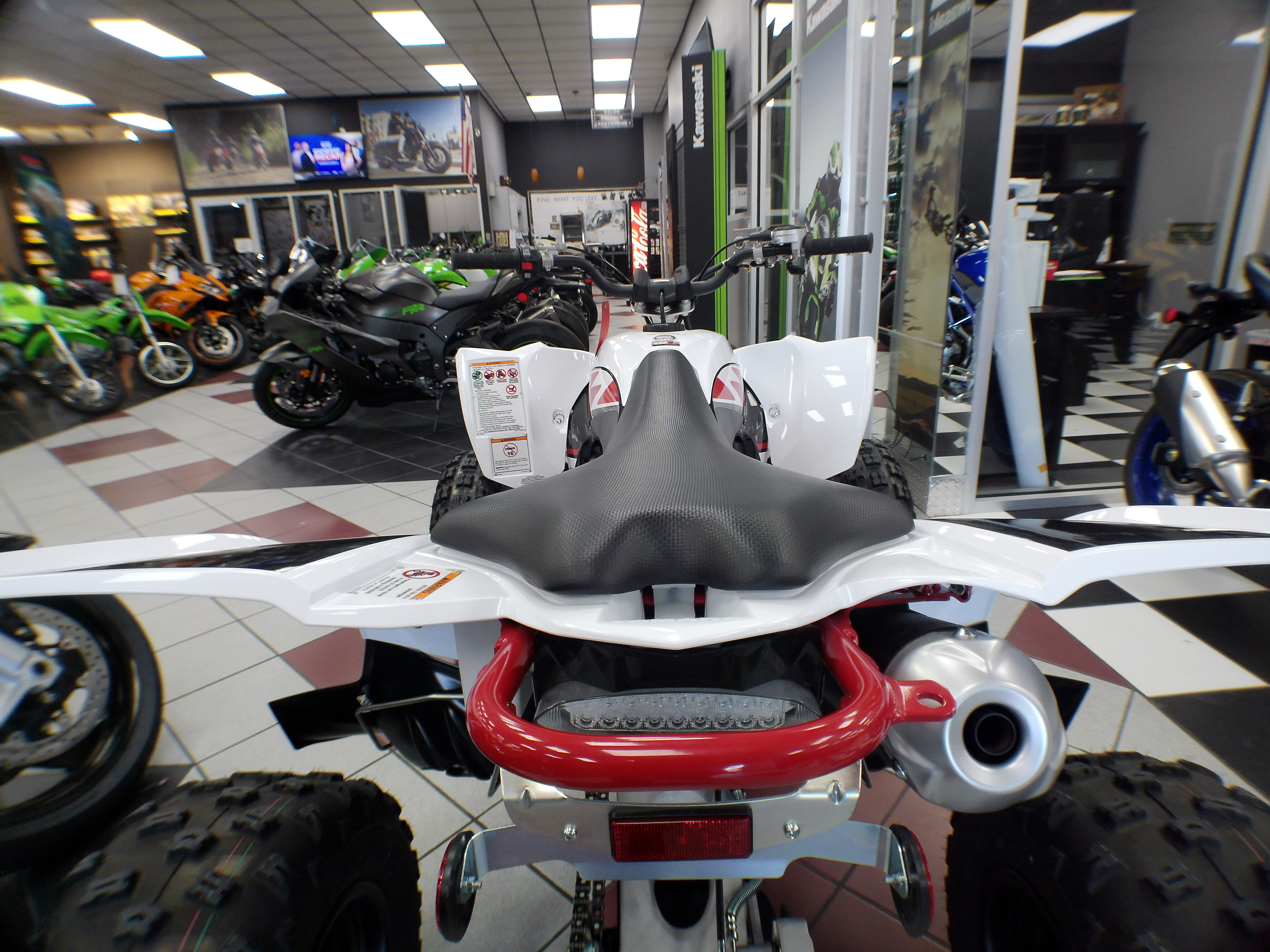 2026 Yamaha YFZ 450R - Photo 8