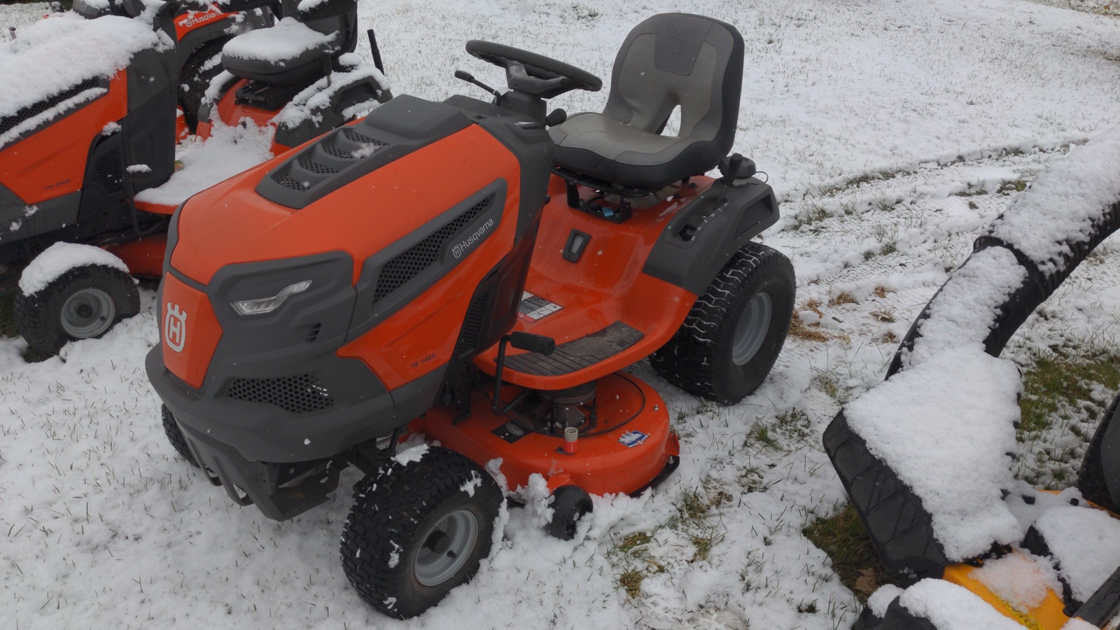 Used Inventory Turf & Trail Equipment Mifflinburg, PA (570) 9661952