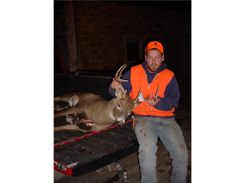 2009 Big Buck Contest Gun & Reel Sports Jamestown, ND (800) 427-2850