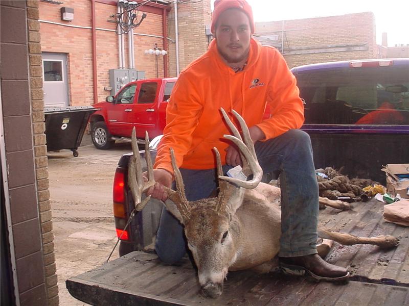2012 Big Buck Contest Gun & Reel Sports Jamestown, ND (800) 427-2850