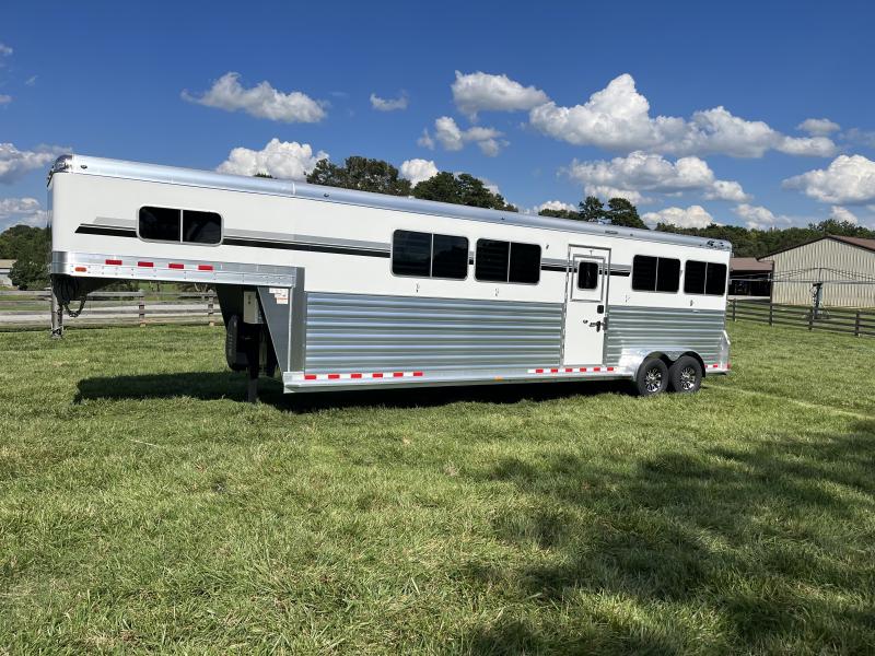 2027 Horse Livestock Trailer photo 2
